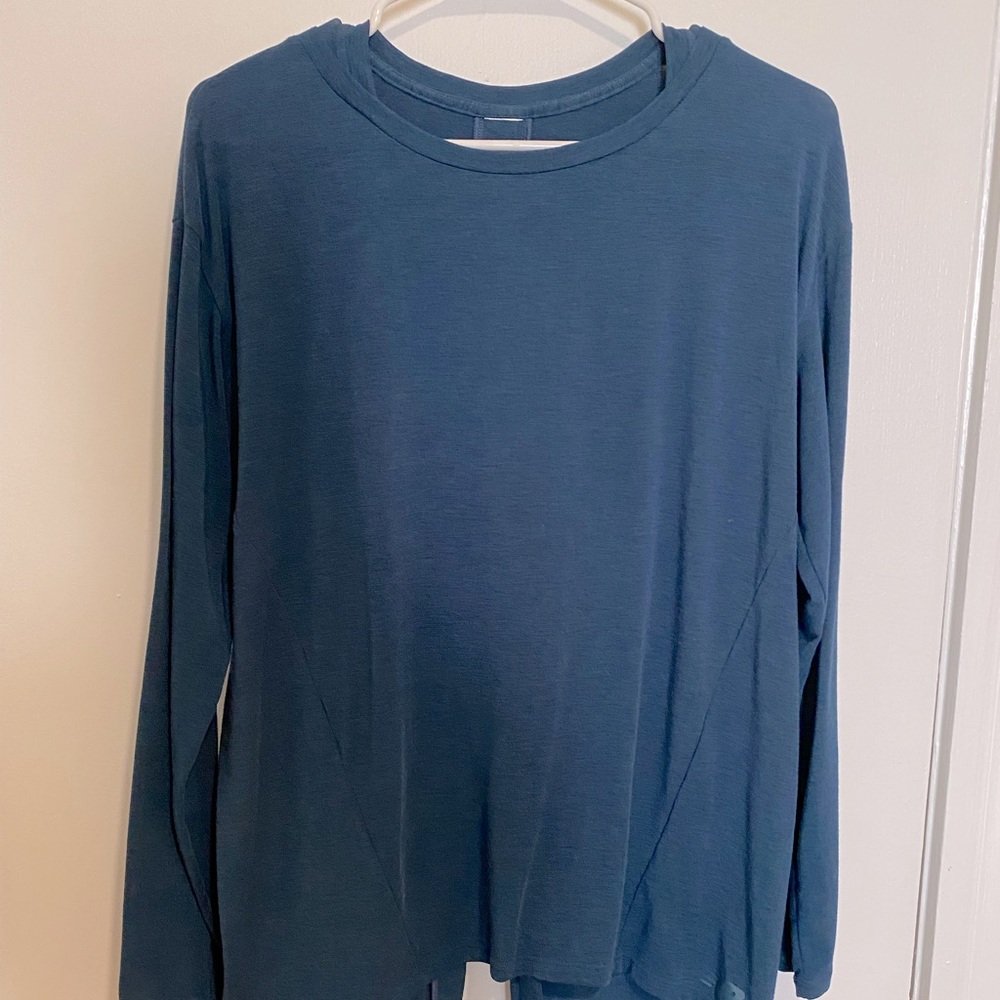 Long sleeve New Balance shirt